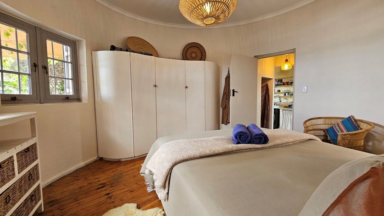 Photo of Bedroom in Mountainside