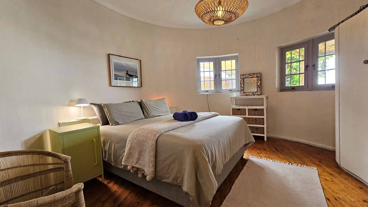 Photo of Bedroom in Mountainside