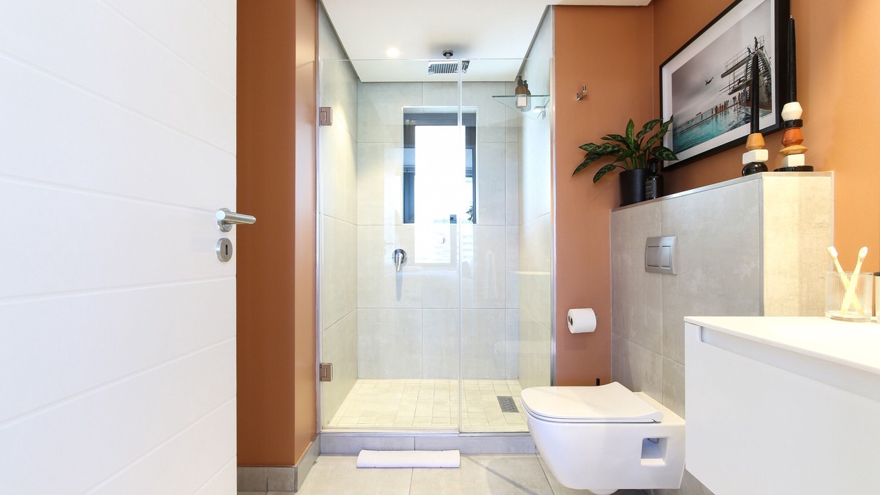 Photo of Bathroom in Cape Town City Centre