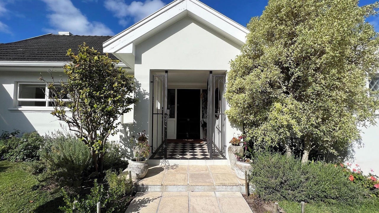 Photo of Outdoor in Newlands