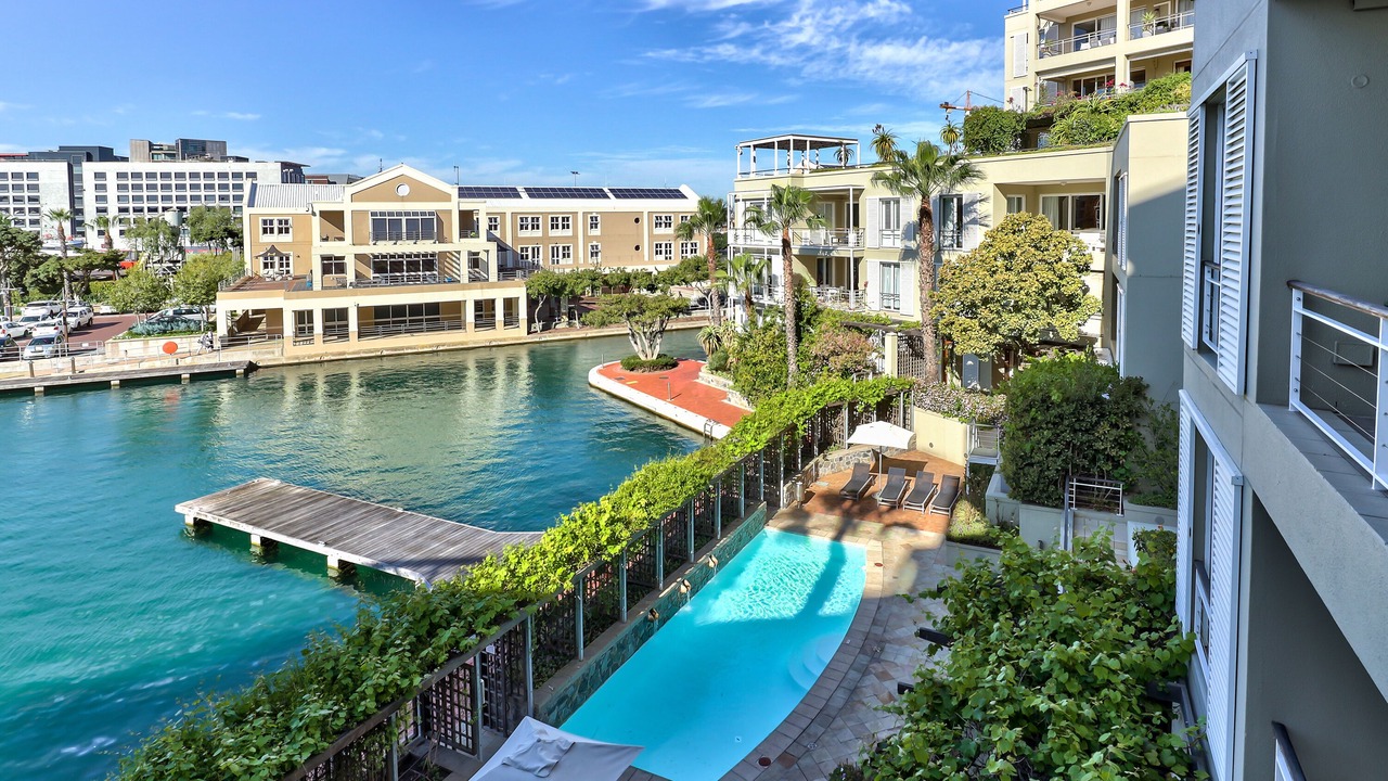 Photo of Outdoor in Victoria and Alfred Waterfront