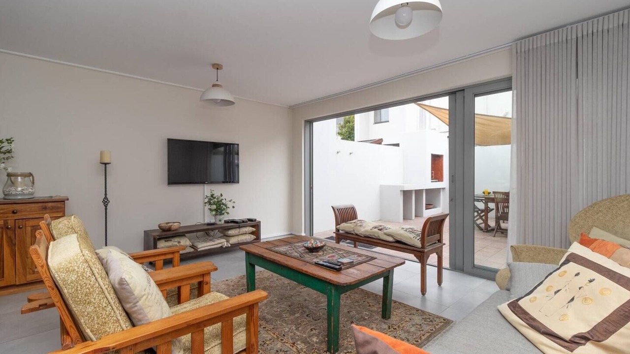 Photo of Livingroom in Voelklip