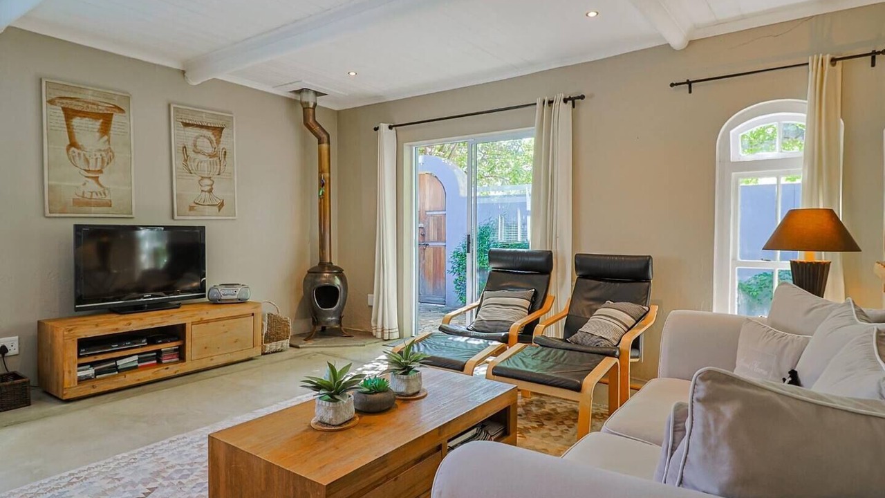 Photo of Livingroom in Eastcliff