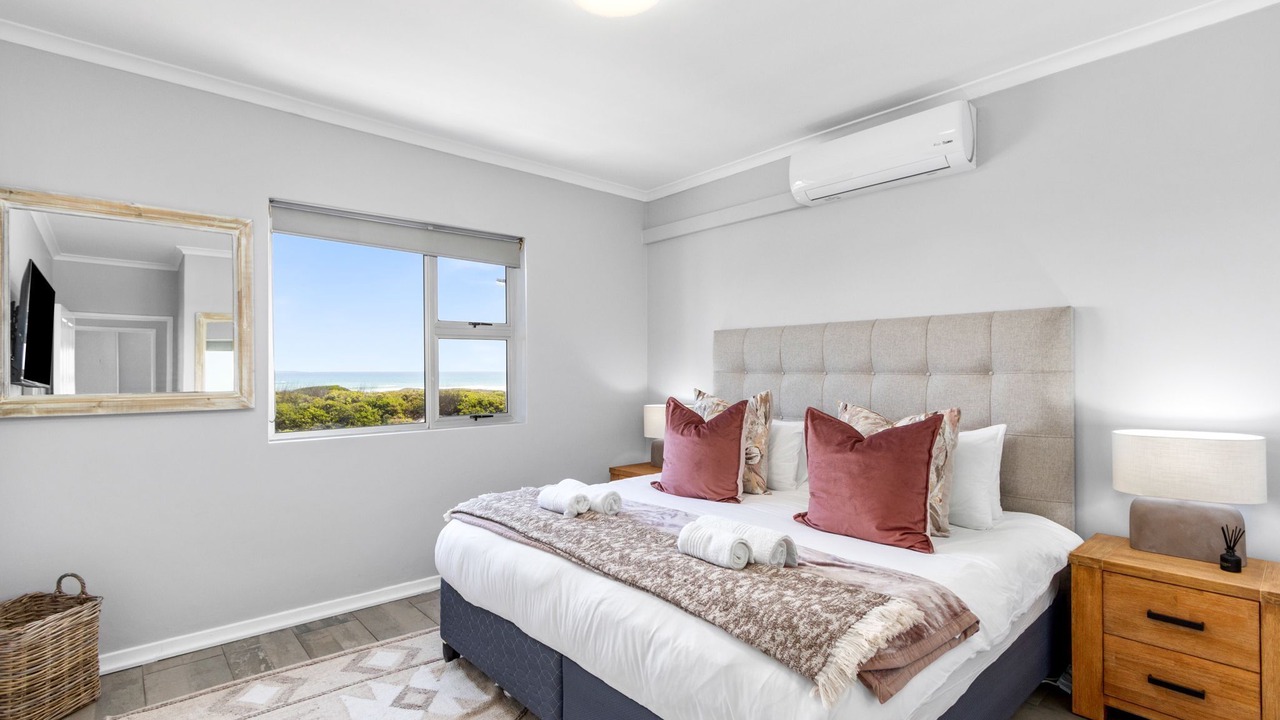 Photo of Bedroom in Big Bay