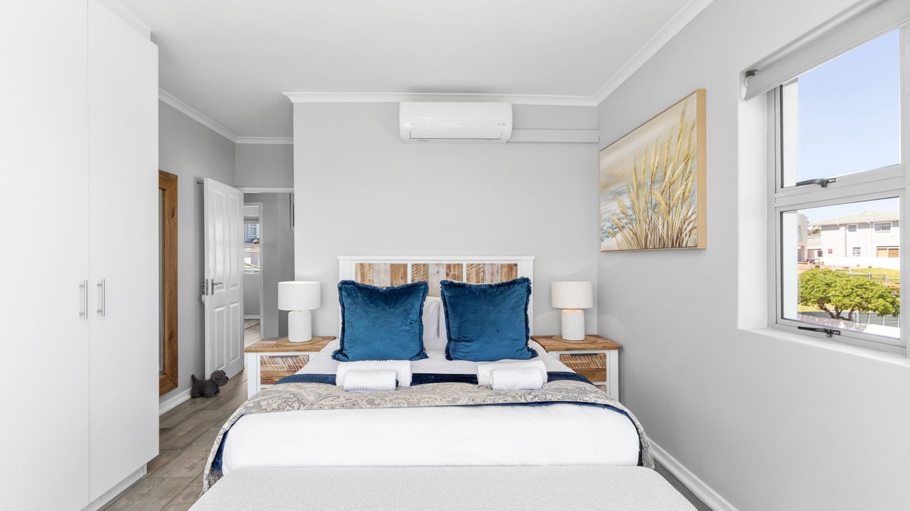 Photo of Bedroom in Big Bay