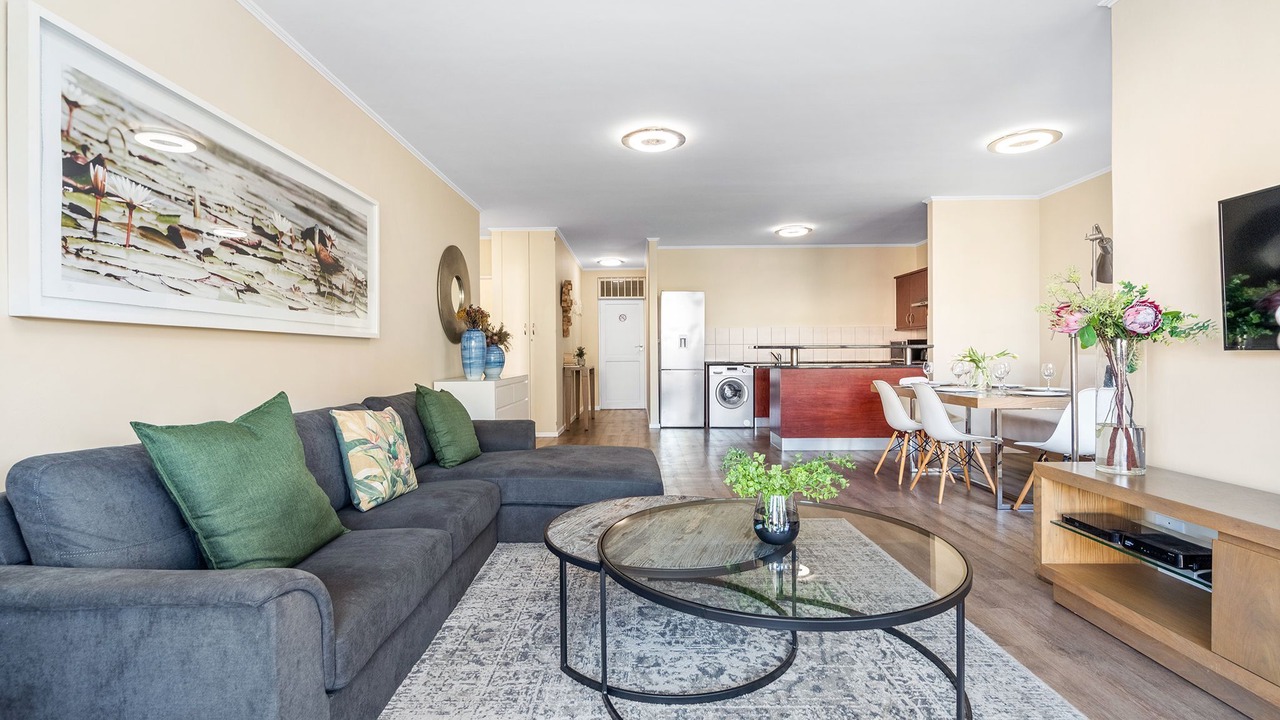 Photo of Livingroom in Century City