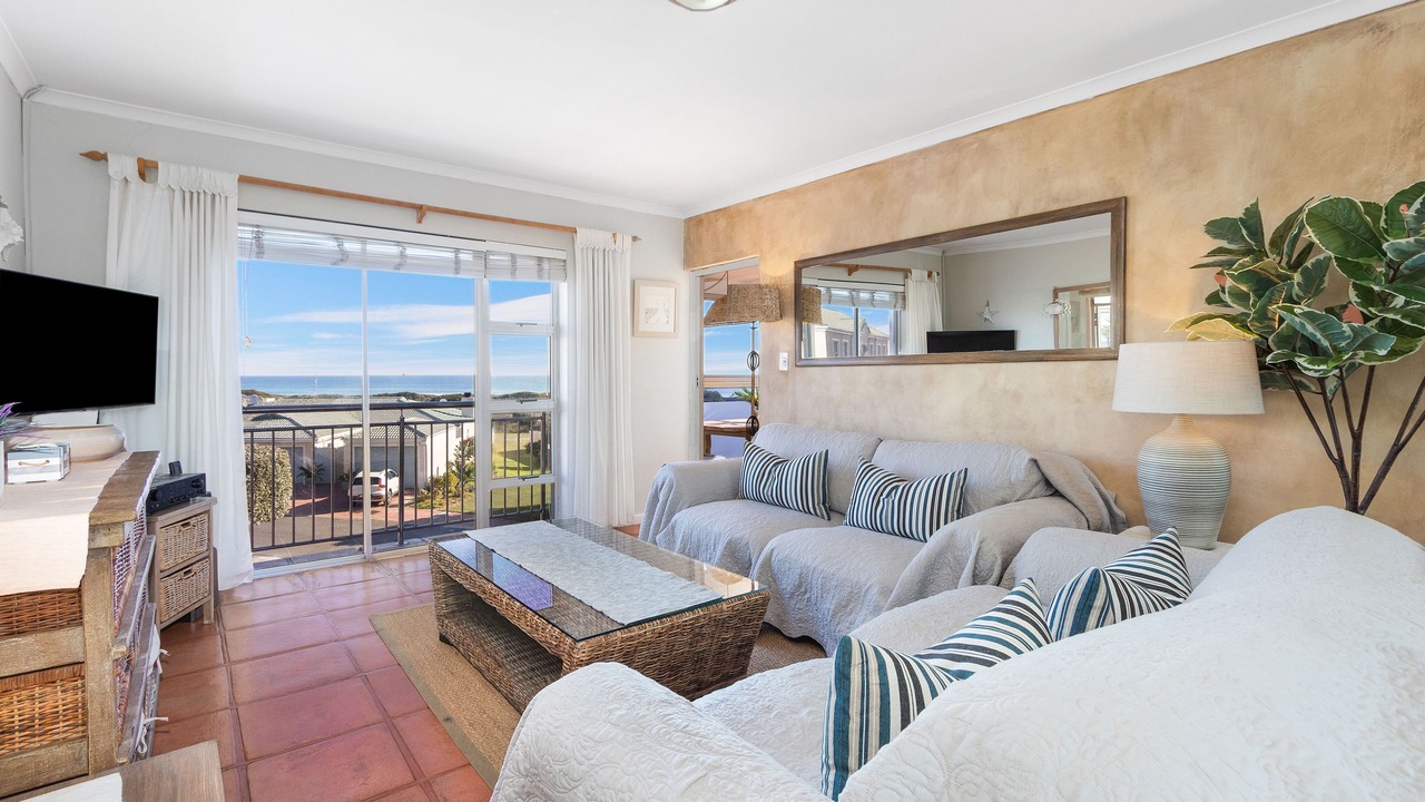 Photo of Livingroom in Big Bay