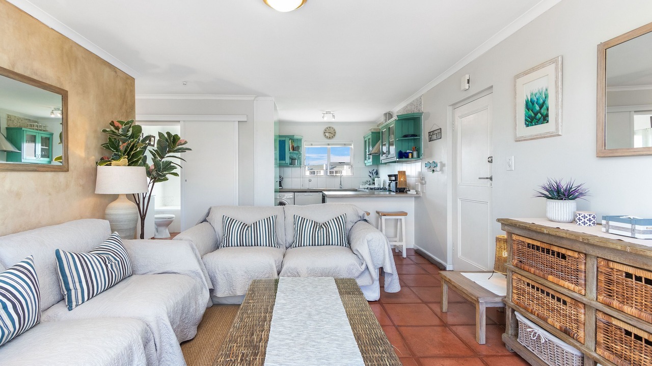 Photo of Livingroom in Big Bay