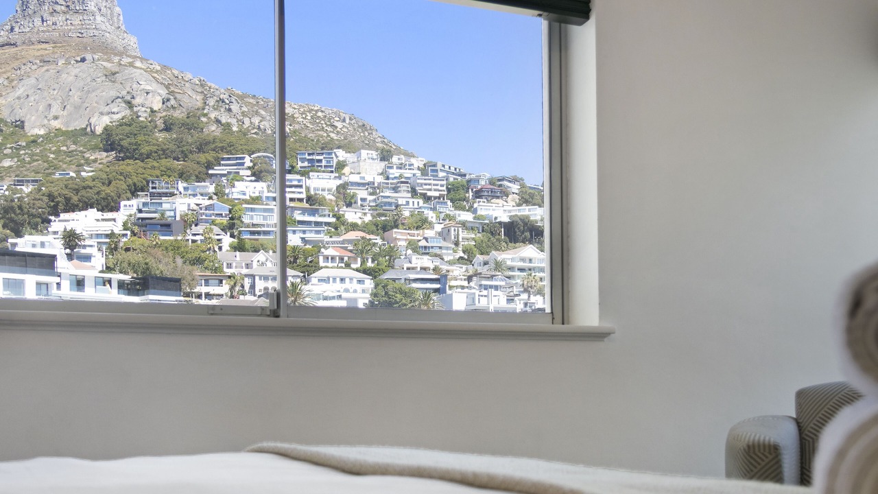 Photo of Bedroom in Bantry Bay