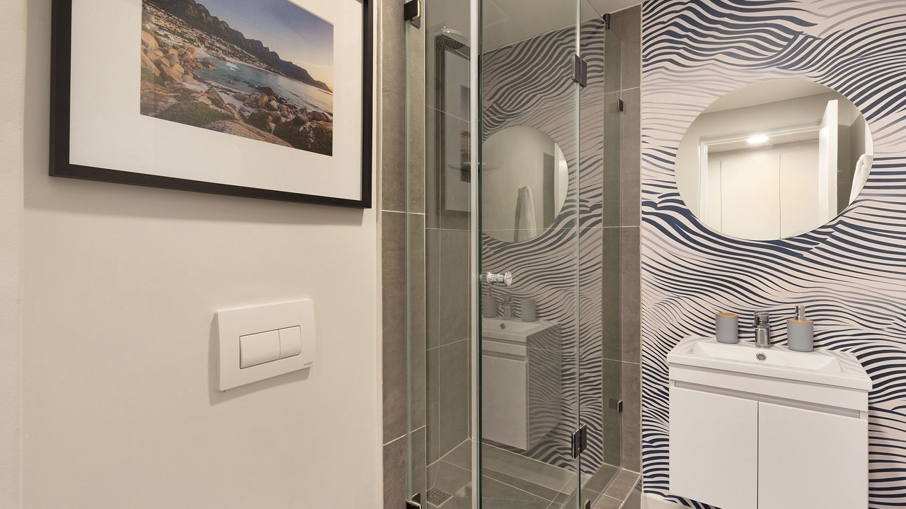 Photo of Bathroom in Cape Town City Centre