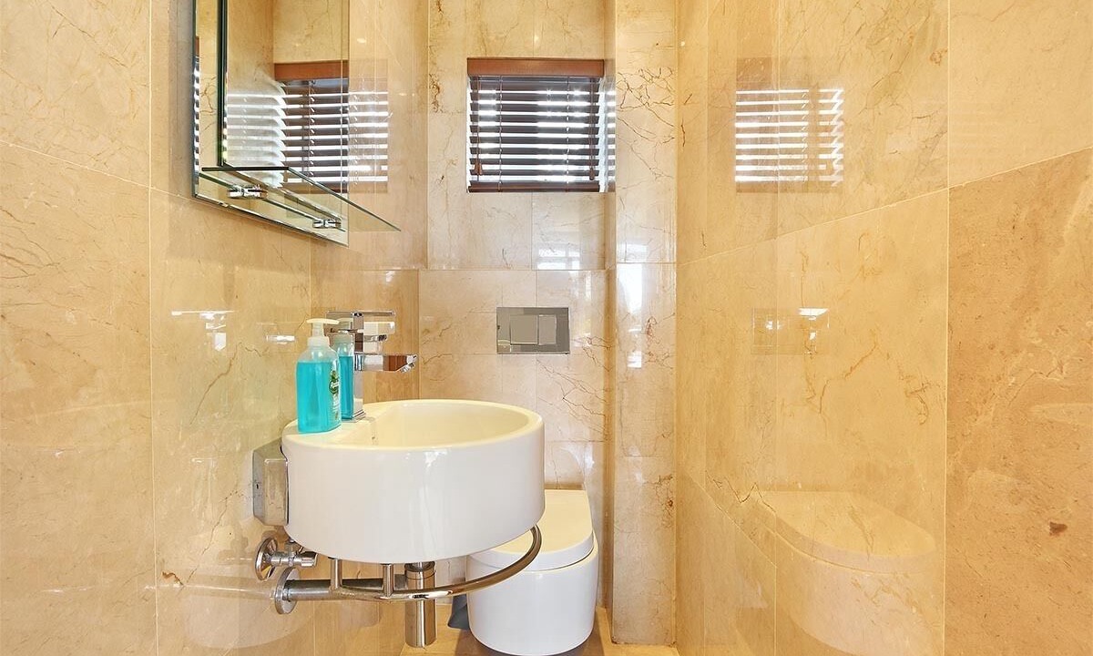 Photo of Bathroom in Bloubergstrand