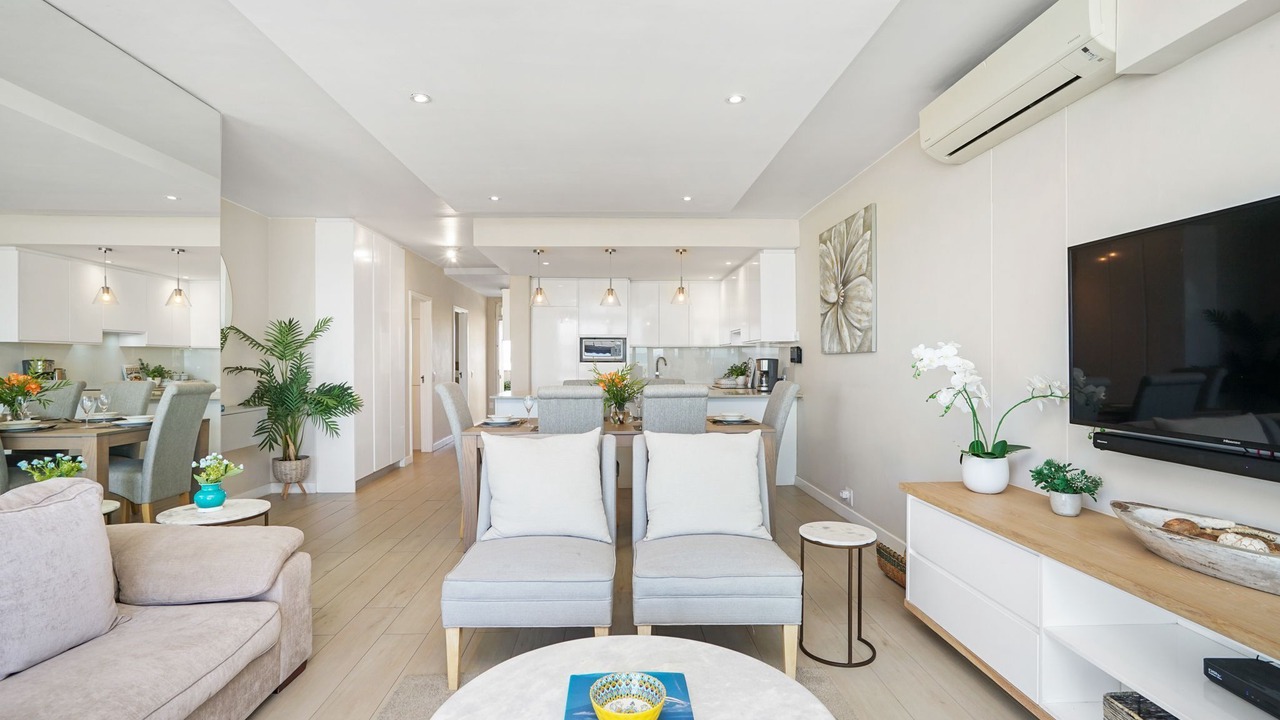 Photo of Livingroom in Bloubergstrand