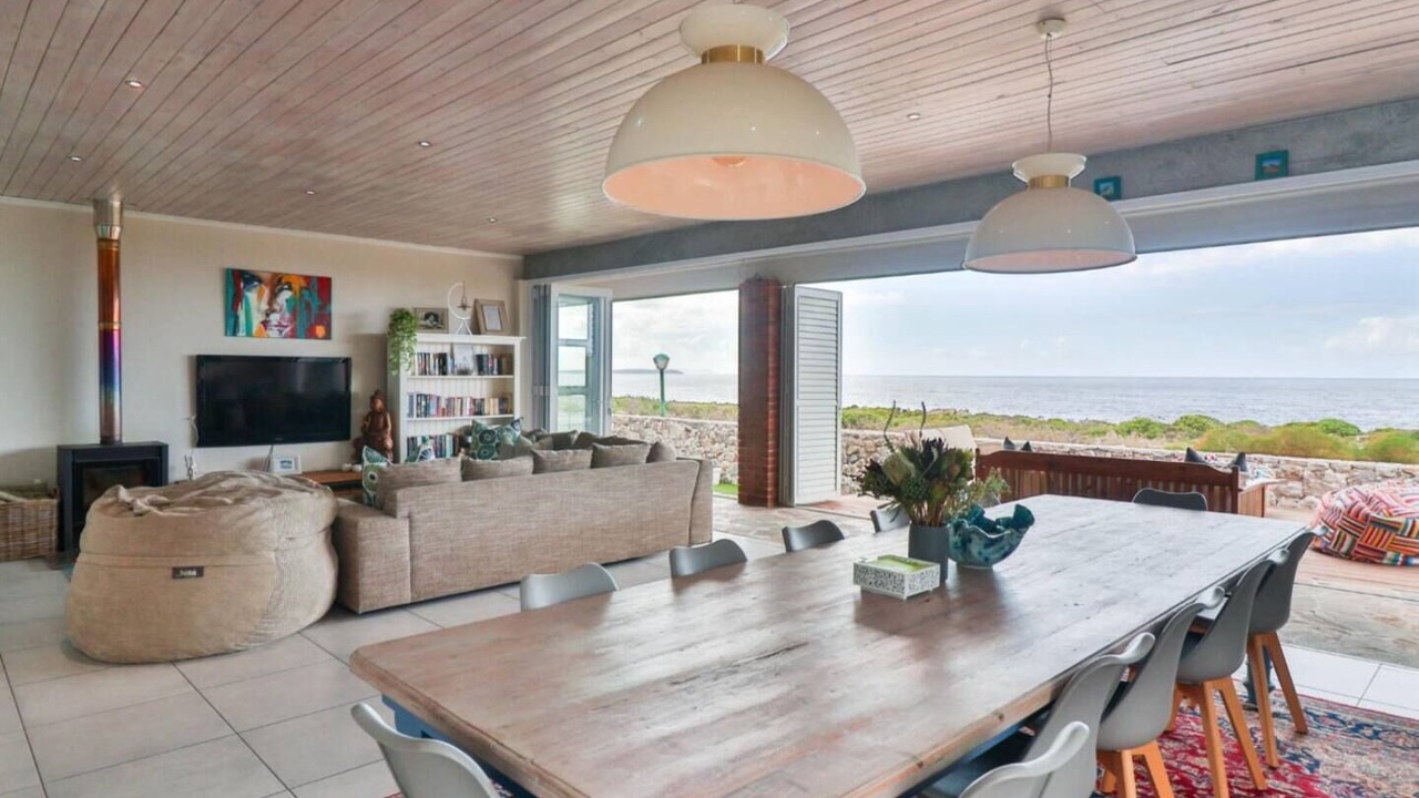 Photo of Livingroom in Kleinmond
