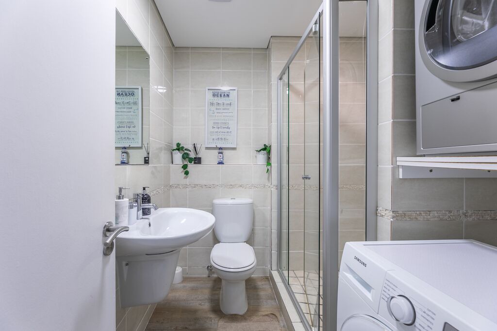 Photo of Bathroom in Bloubergstrand