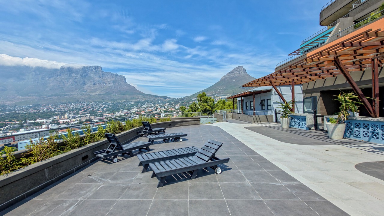 Photo of Patio Balcony in Schotsche Kloof