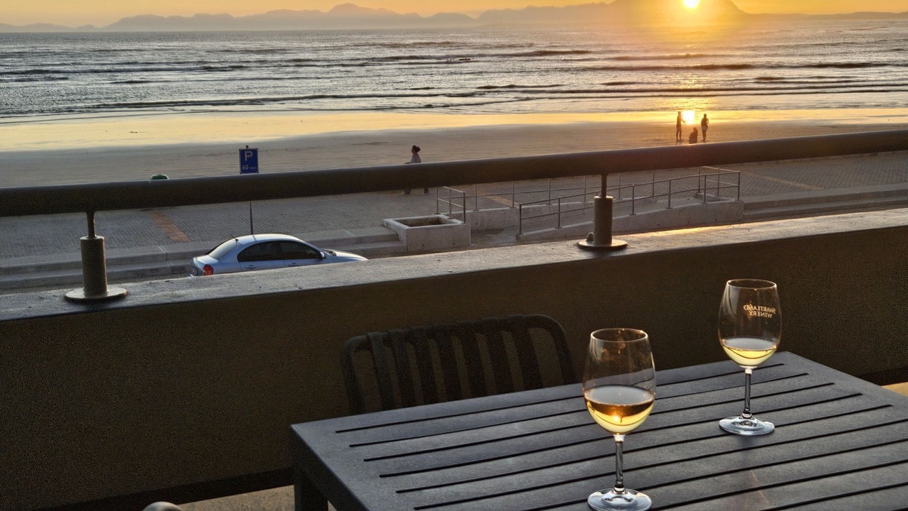 Photo of Outdoor in Strand