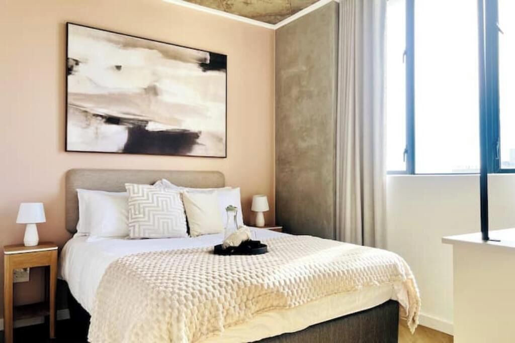 Photo of Bedroom in Sea Point