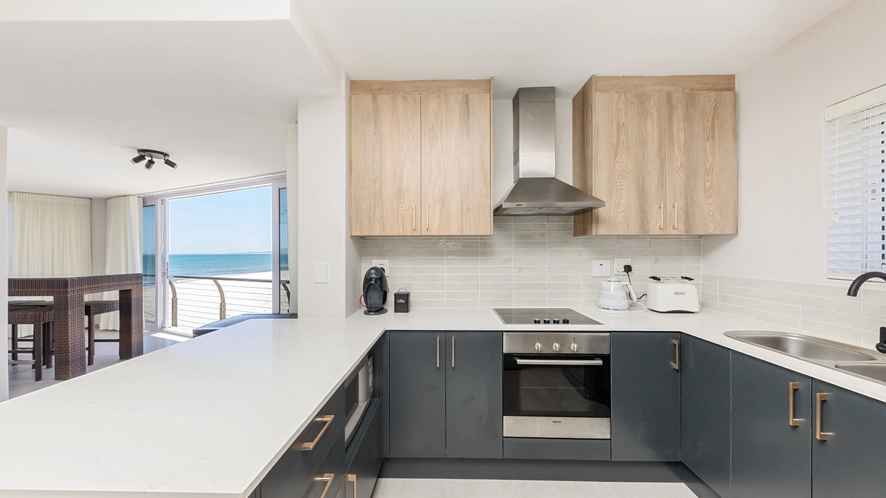Photo of Kitchen in Lagoon Beach
