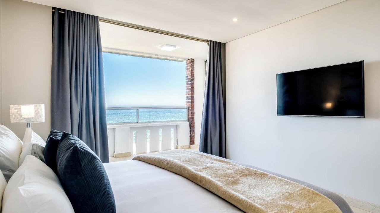 Photo of Bedroom in Camps Bay