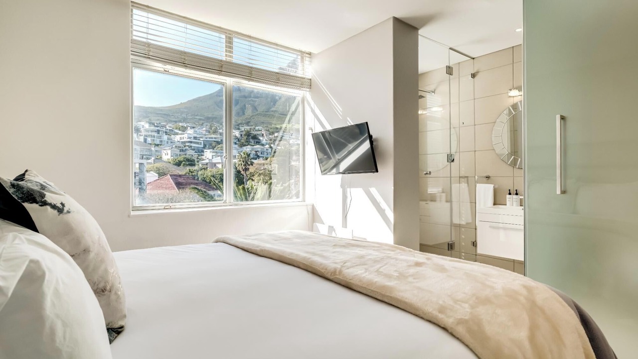 Photo of Bedroom in Camps Bay