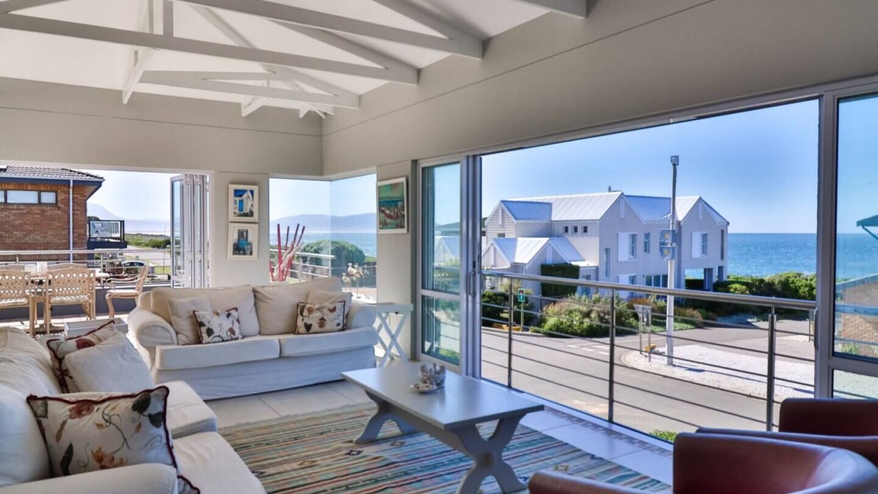 Photo of Livingroom in Kleinmond