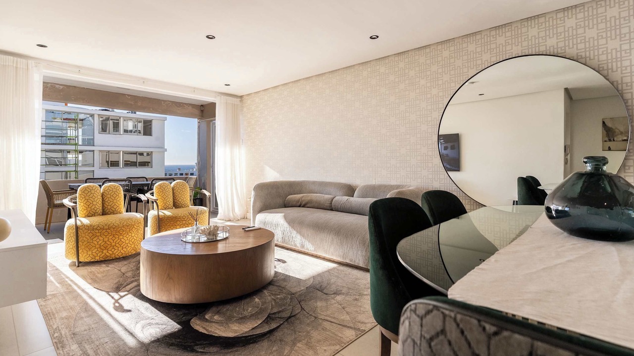 Photo of Livingroom in Bantry Bay