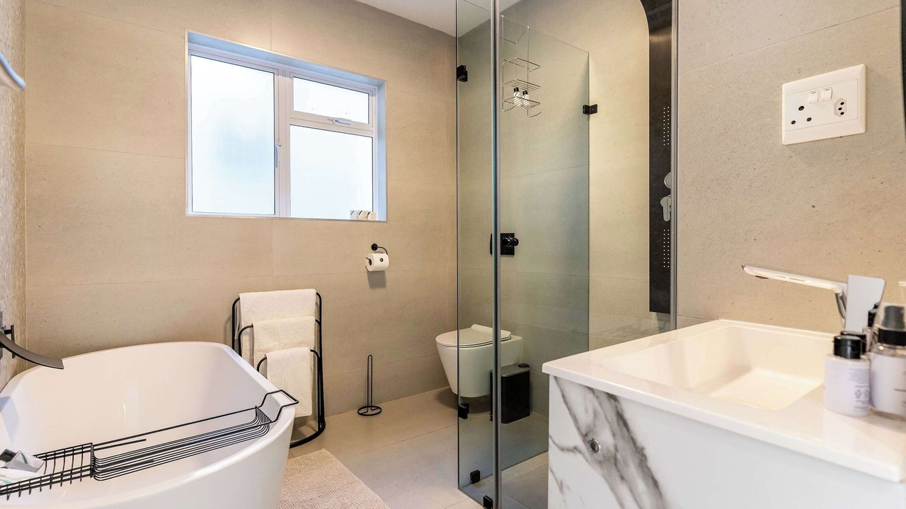 Photo of Bathroom in Bantry Bay