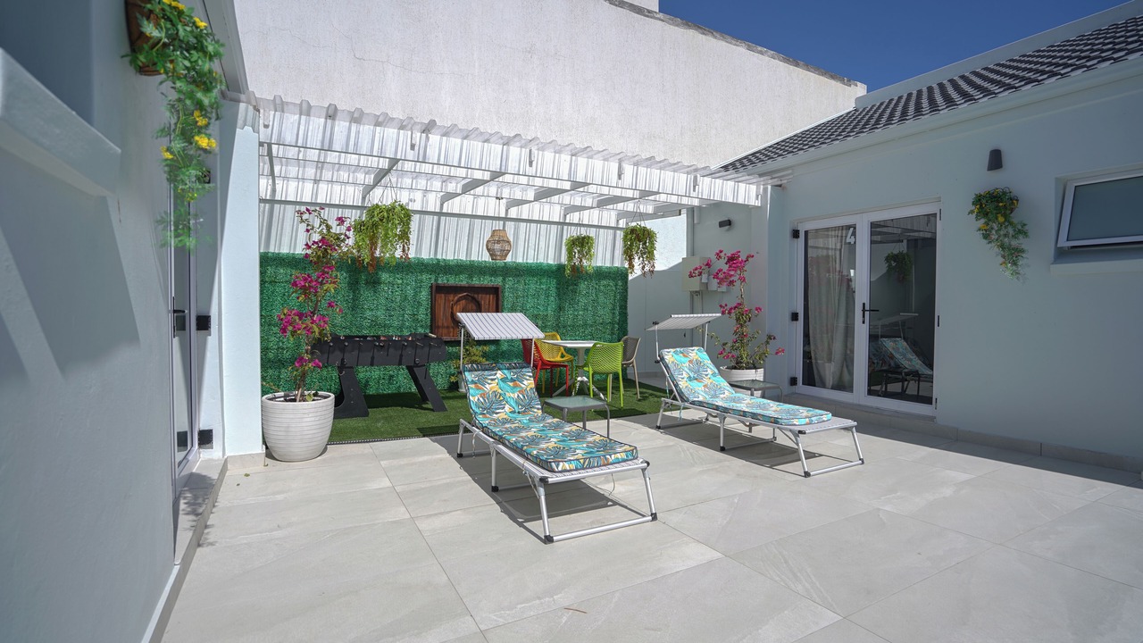 Photo of Patio Balcony in Bloubergstrand