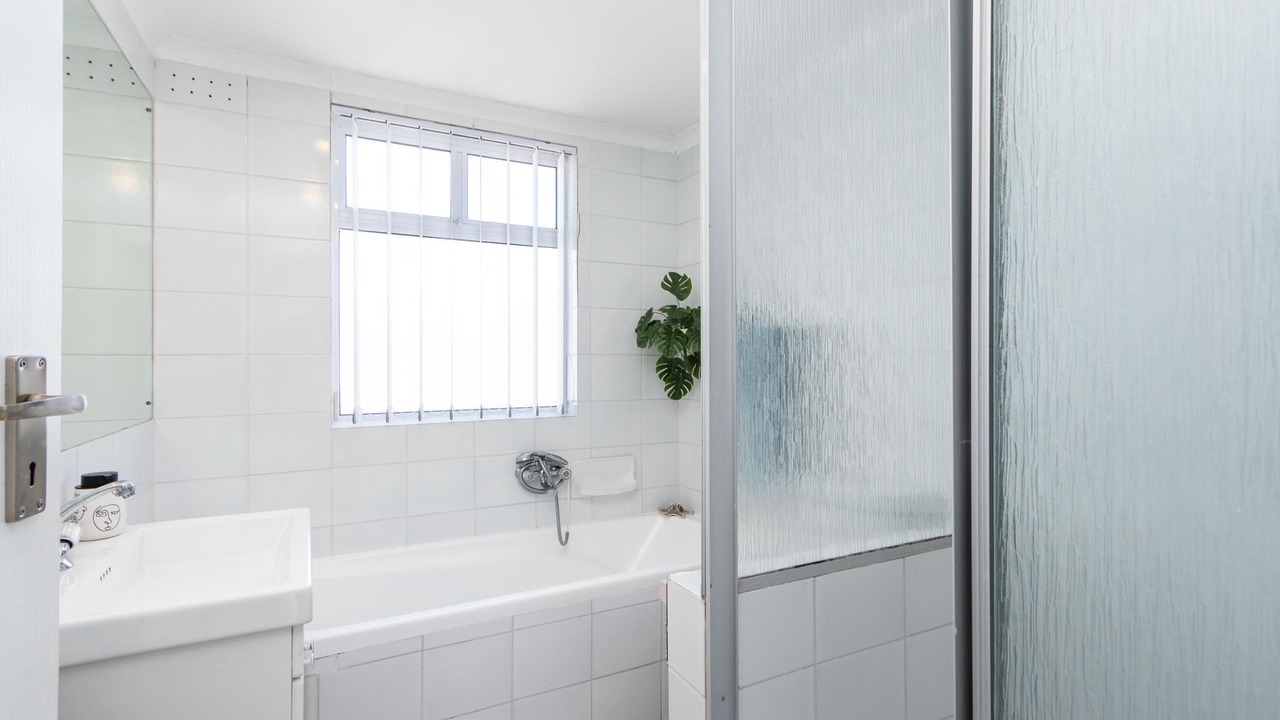 Photo of Bathroom in Blouberg Rise