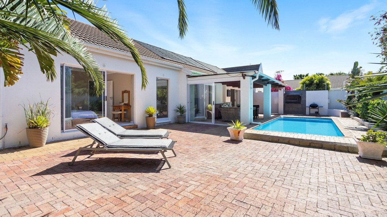 Photo of Outdoor in Blouberg Rise
