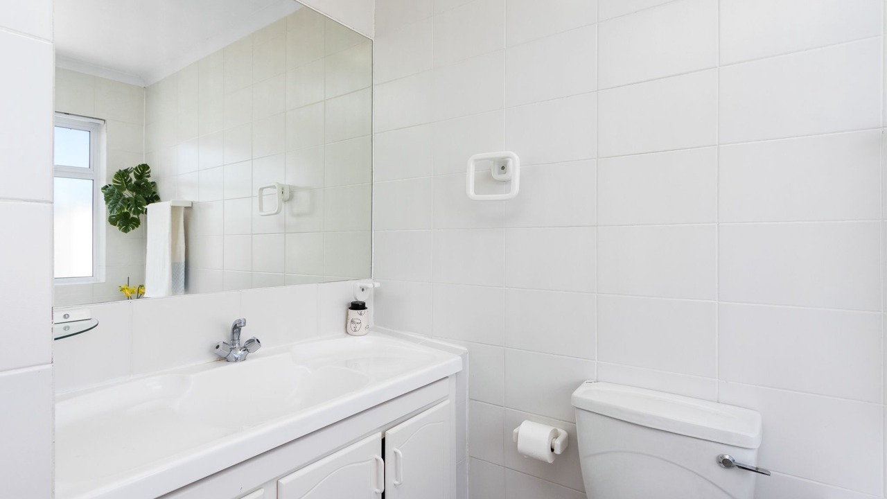 Photo of Bathroom in Blouberg Rise