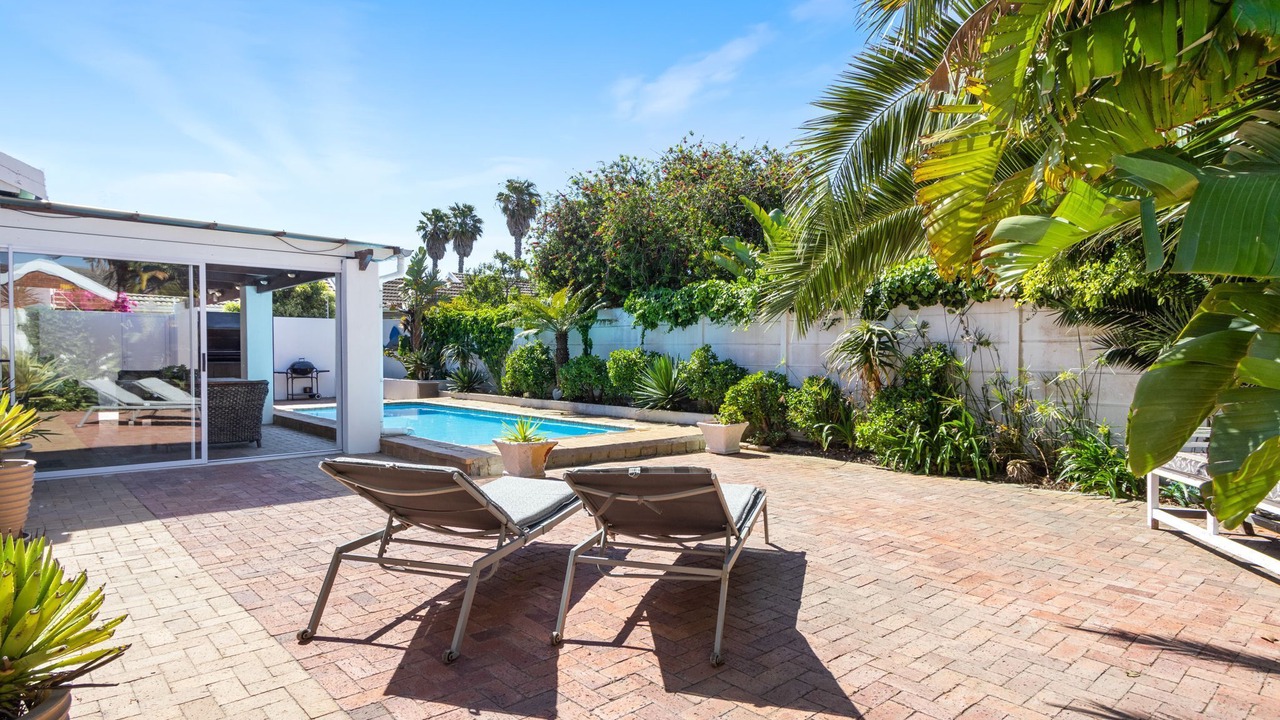 Photo of Outdoor in Blouberg Rise