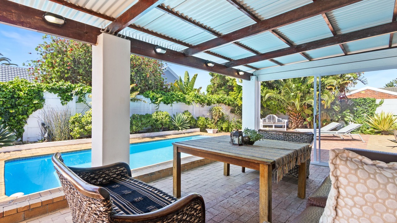 Photo of Outdoor in Blouberg Rise