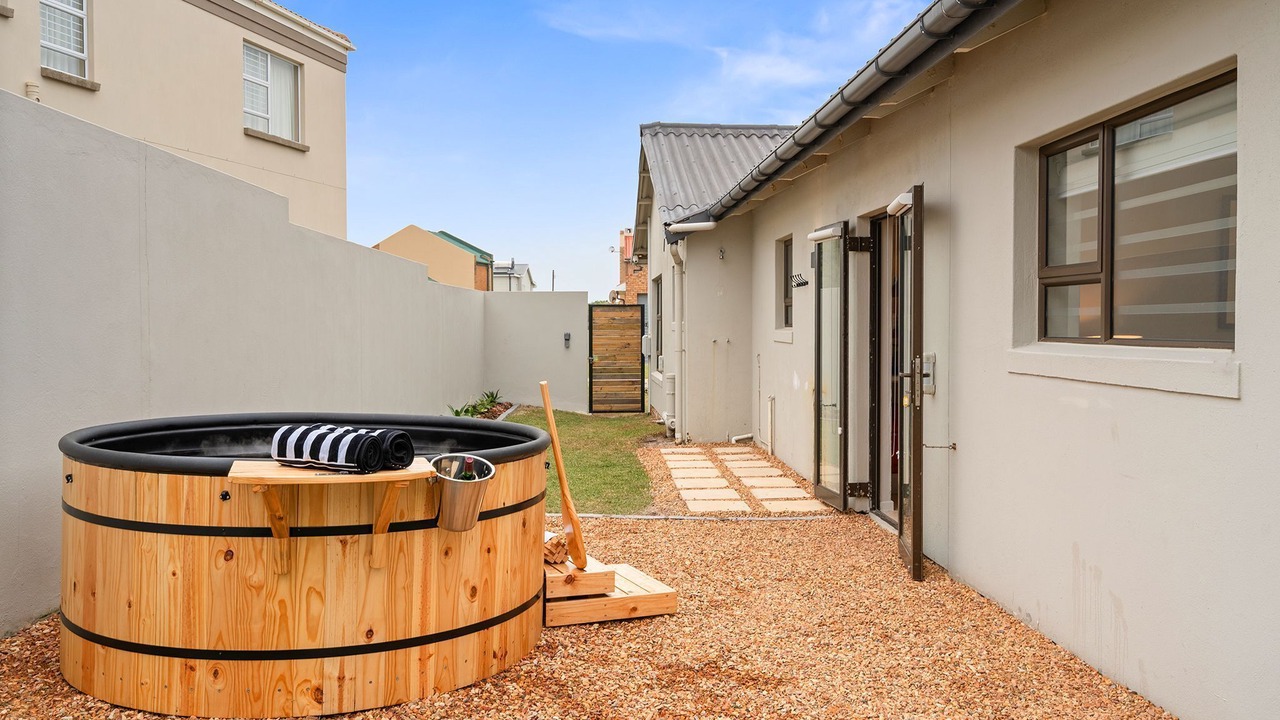 Photo of Patio Balcony in Betty's Bay