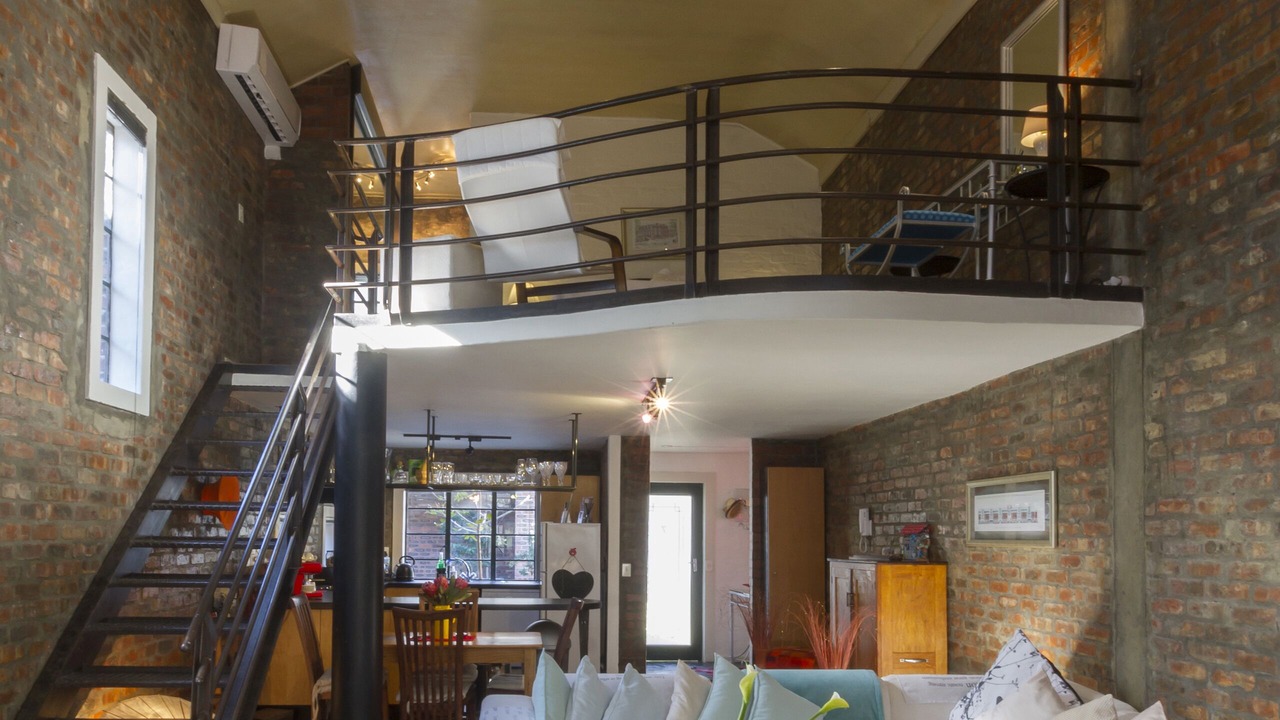Photo of Livingroom in Cape Town City Centre