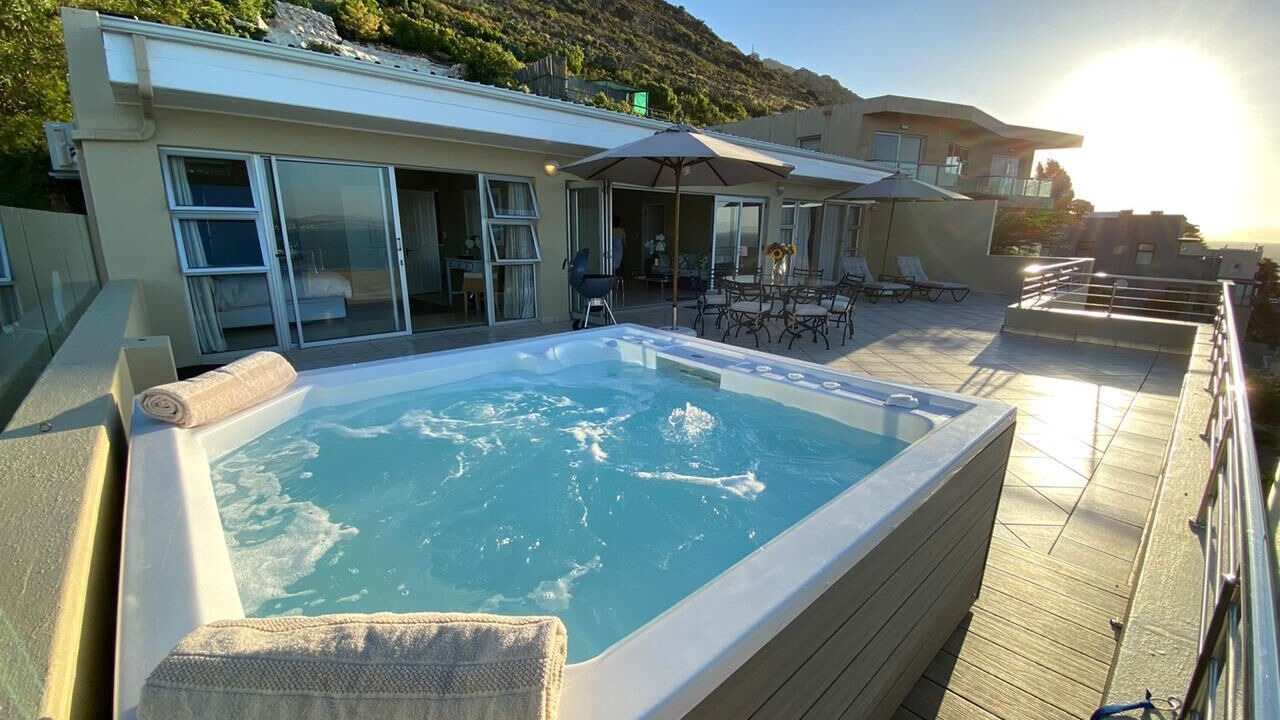 Photo of Patio Balcony in Mountainside
