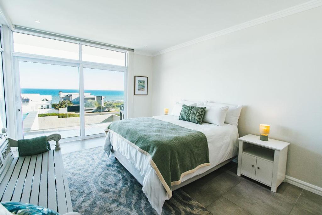 Photo of Bedroom in Yzerfontein