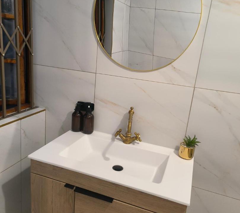 Photo of Bathroom in Greater Johannesburg Metropolitan Area