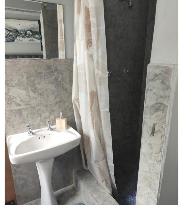 Photo of Bathroom in Parow