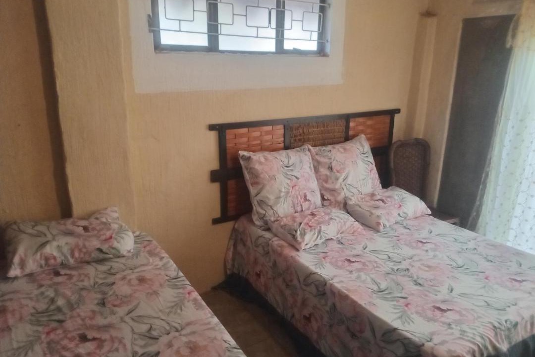 Photo of Bedroom in Amanzimtoti