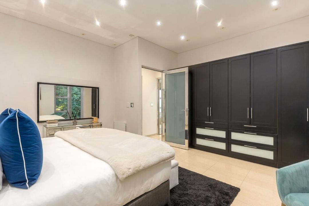 Photo of Bedroom in Bishopscourt
