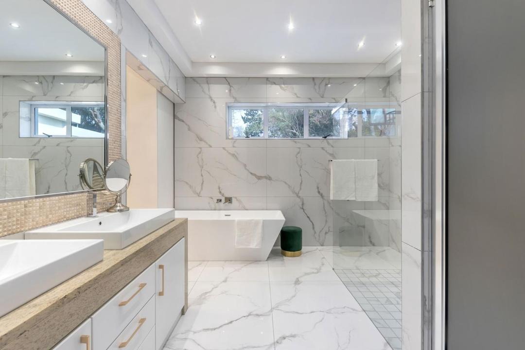 Photo of Bathroom in Bishopscourt