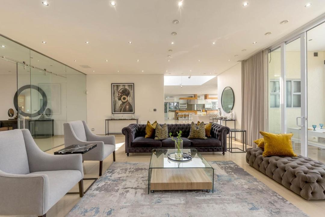 Photo of Livingroom in Bishopscourt
