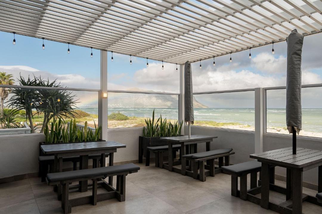 Photo of Patio Balcony in Strand