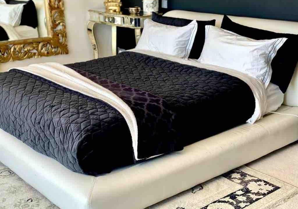 Photo of Bedroom in Bantry Bay