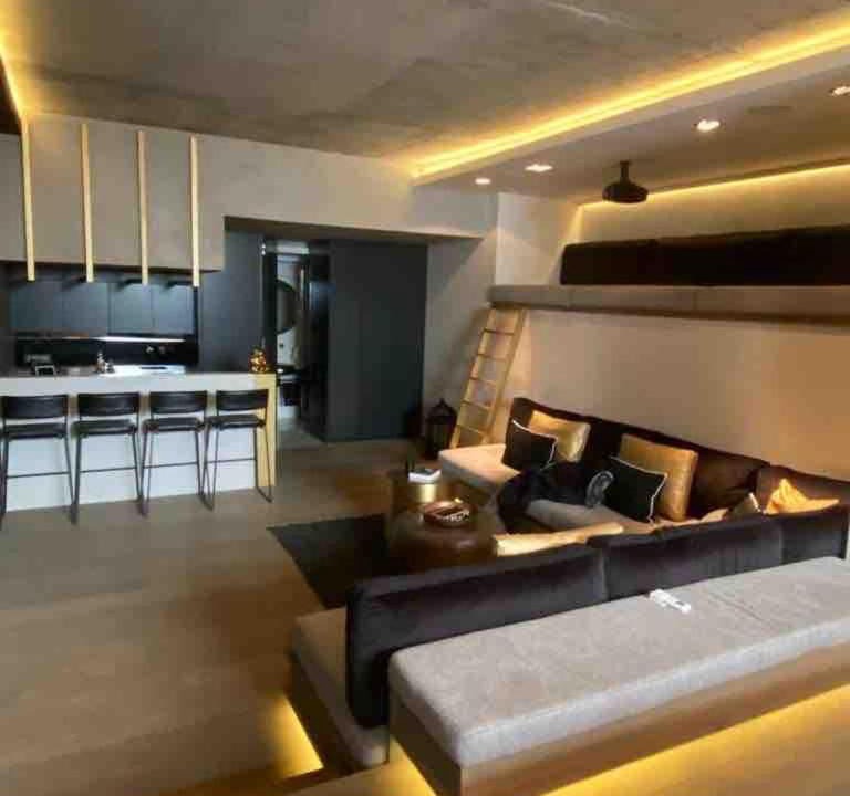 Photo of Livingroom in Bantry Bay
