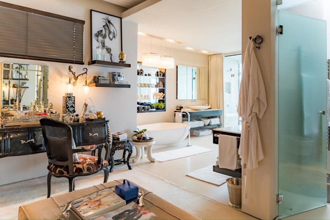 Photo of Bathroom in Bantry Bay
