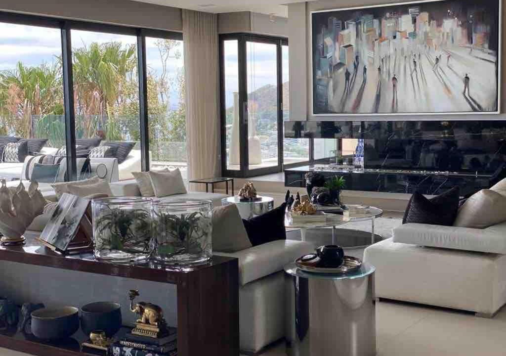 Photo of Livingroom in Bantry Bay