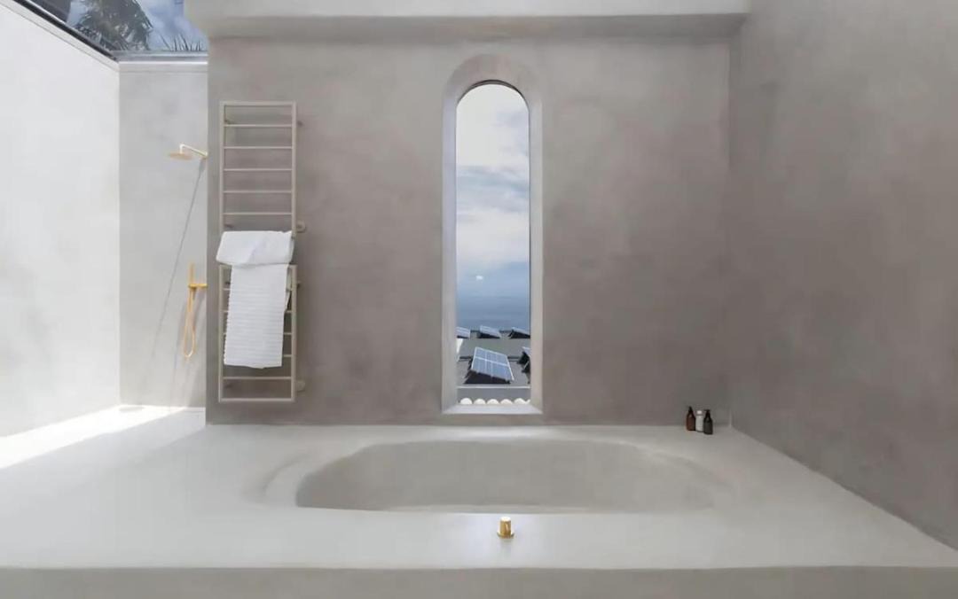 Photo of Bathroom in Bantry Bay