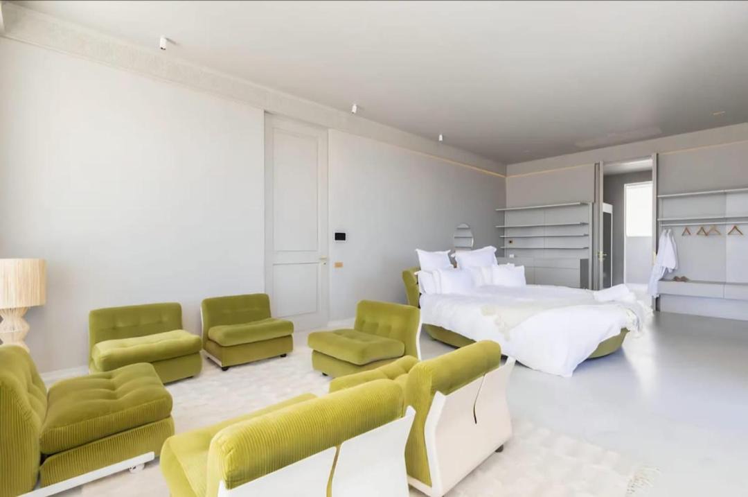 Photo of Bedroom in Bantry Bay